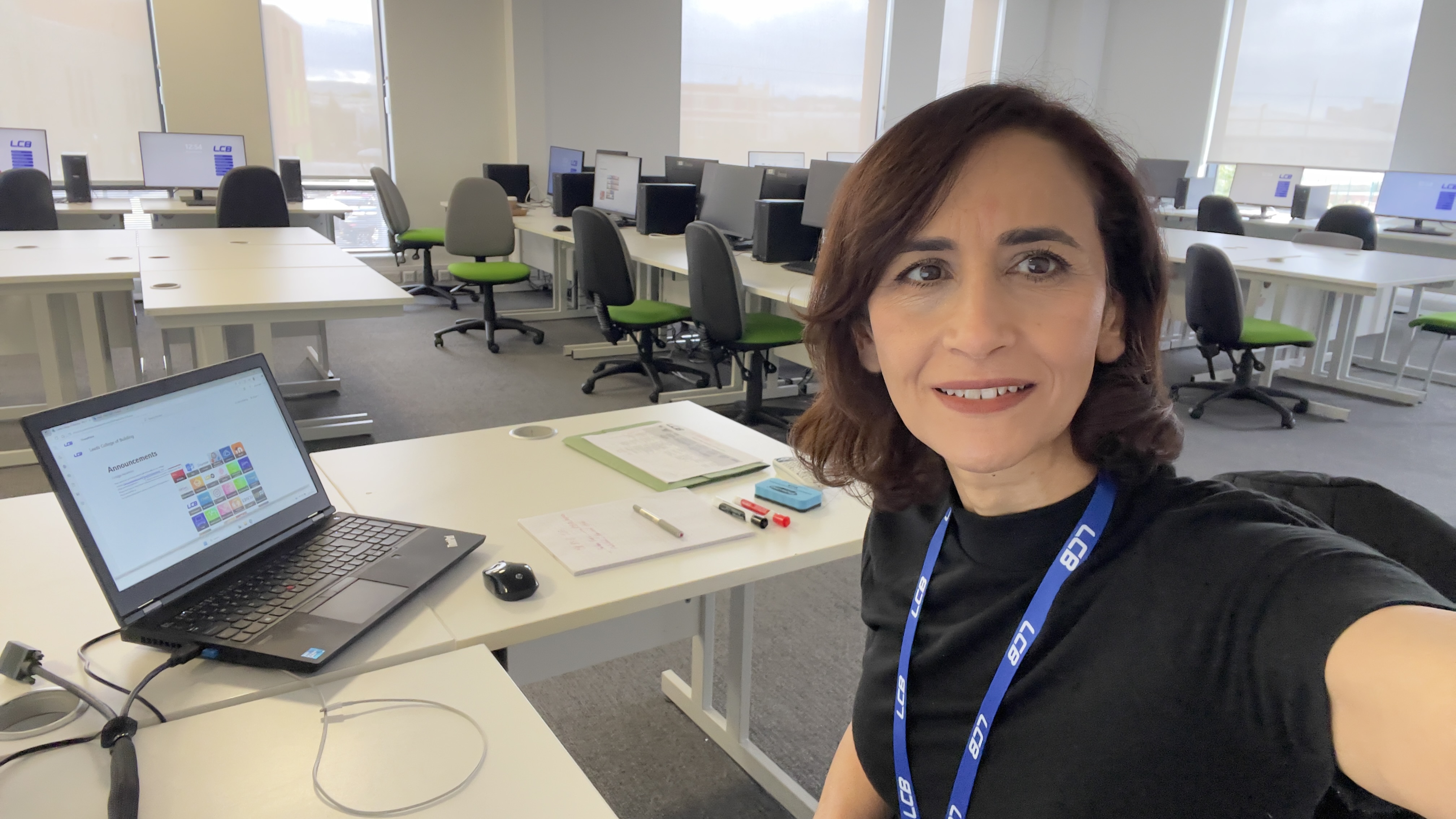 Kaylin Handley From Professional Practice to the Lecture Hall - Bridging Education and ...